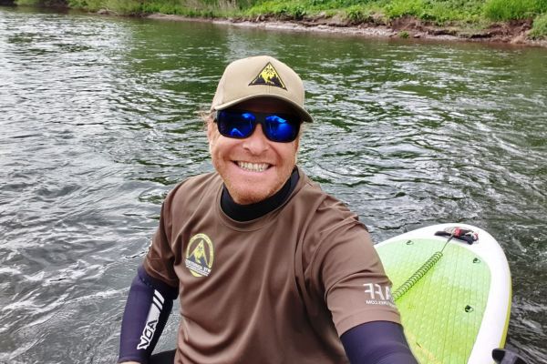 Stu Canoe2