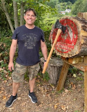 Double BIt Axe Throwing